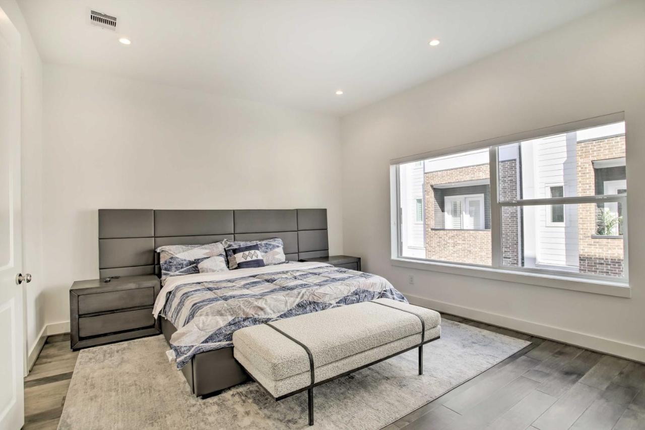 Newly-Built Luxury Galleria Area Townhome! Х'юстон Екстер'єр фото