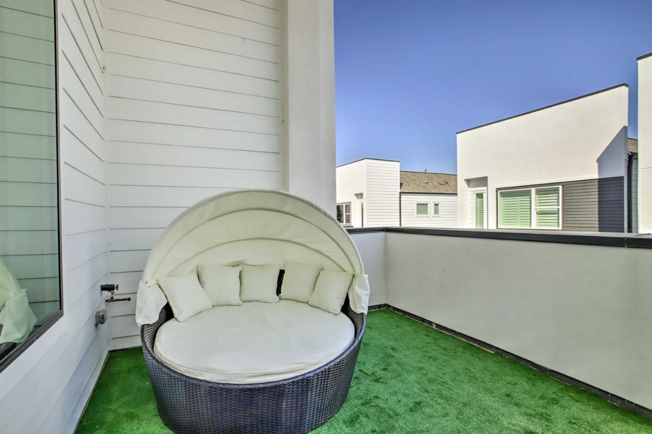 Newly-Built Luxury Galleria Area Townhome! Х'юстон Екстер'єр фото