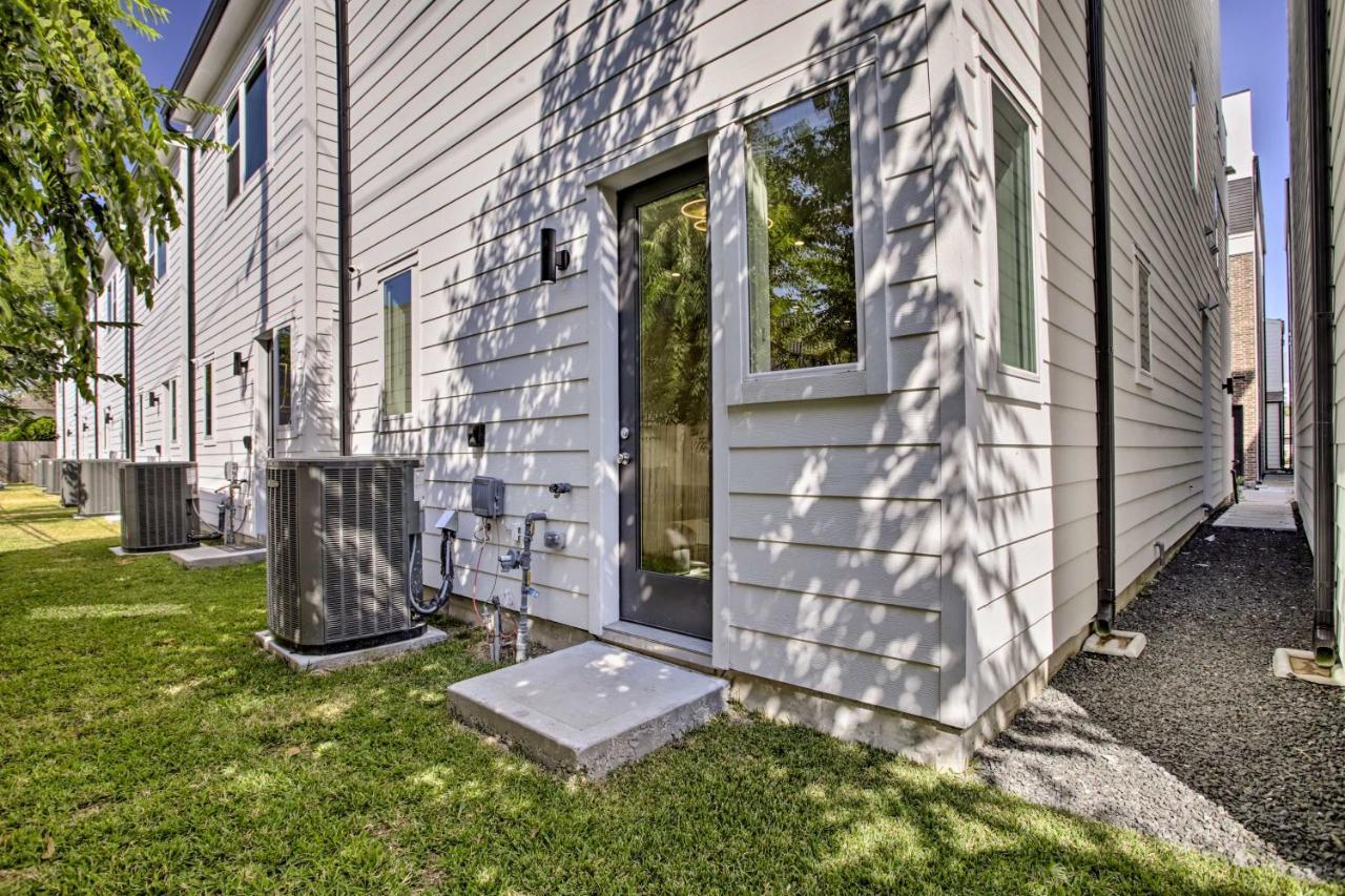 Newly-Built Luxury Galleria Area Townhome! Х'юстон Екстер'єр фото